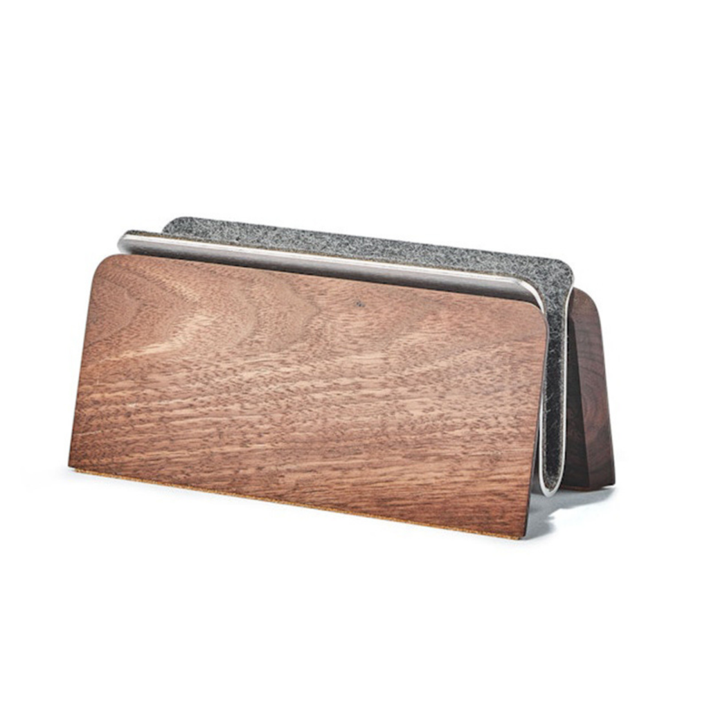 Stand vertical para computador de madera