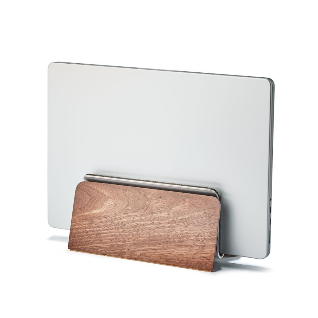 Stand vertical para computador de madera